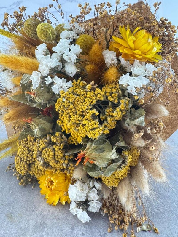 Bouquet seco redondo amarillo