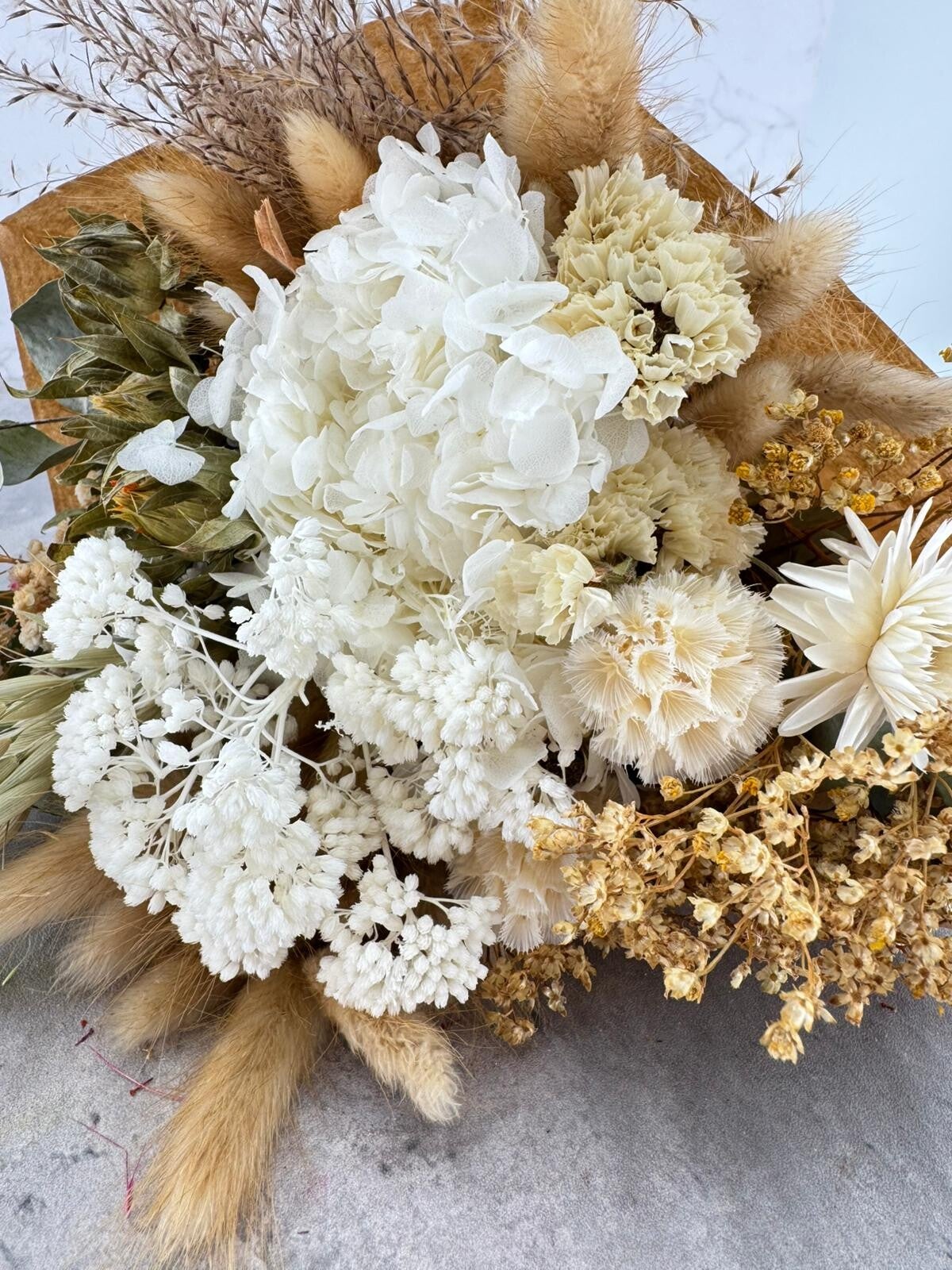 Bouquet seco redondo blanco/crema