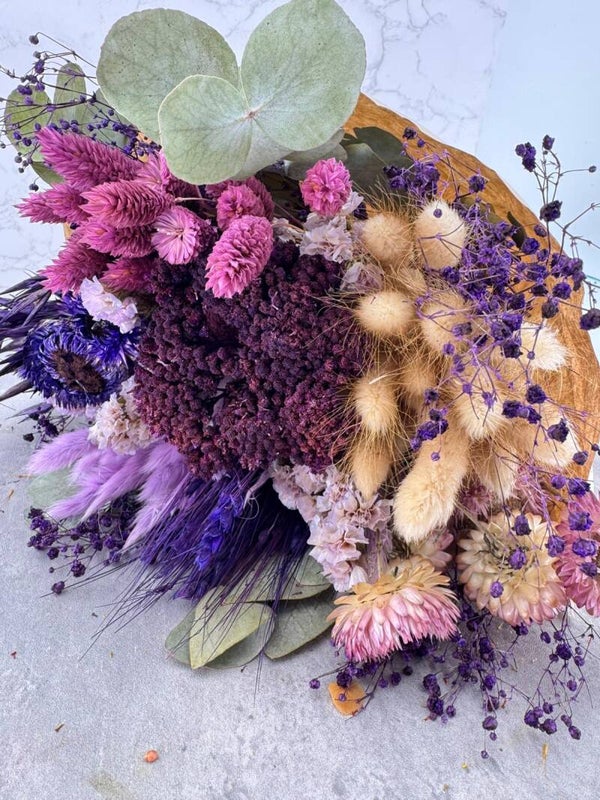 Bouquet seco redondo morado