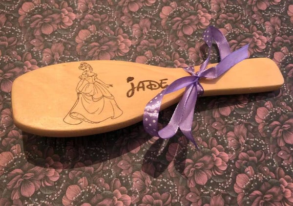Brosse en bois princesse avec prénom