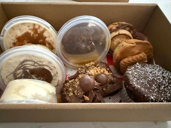 Mini Dessert Box