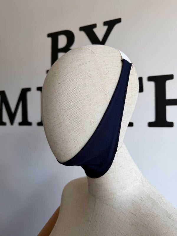 Small Chin Collection Donkerblauw