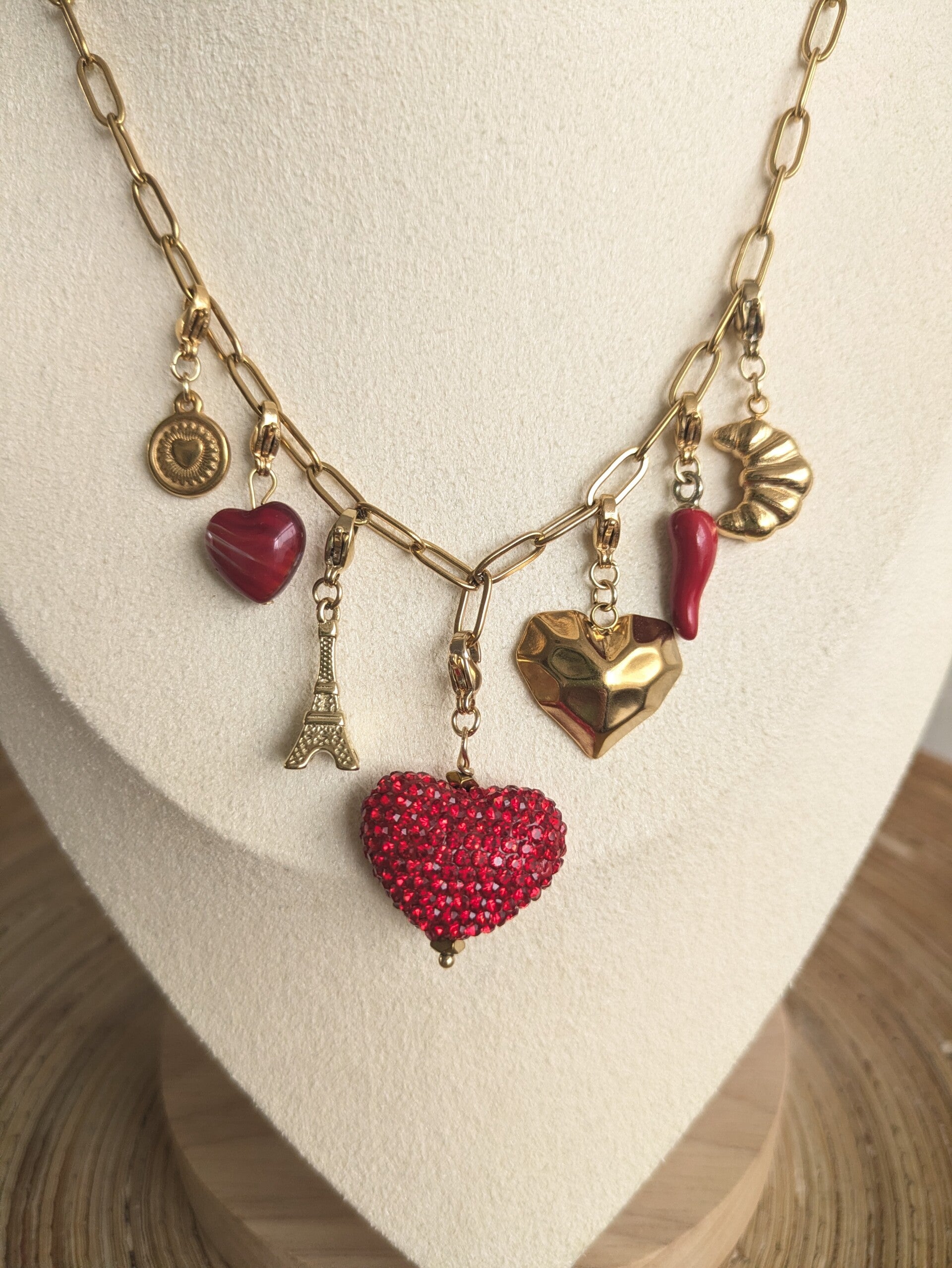 Love in Paris korte bedelketting