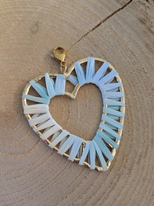 Raffia Heart Bedel