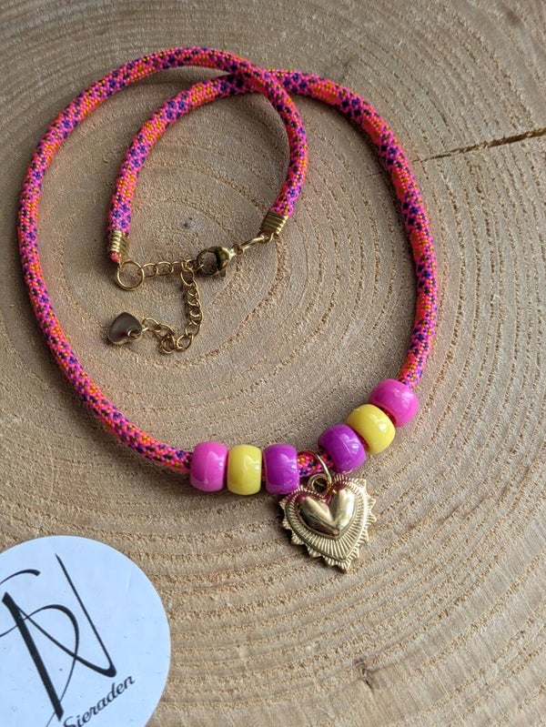 Heart paracord ketting