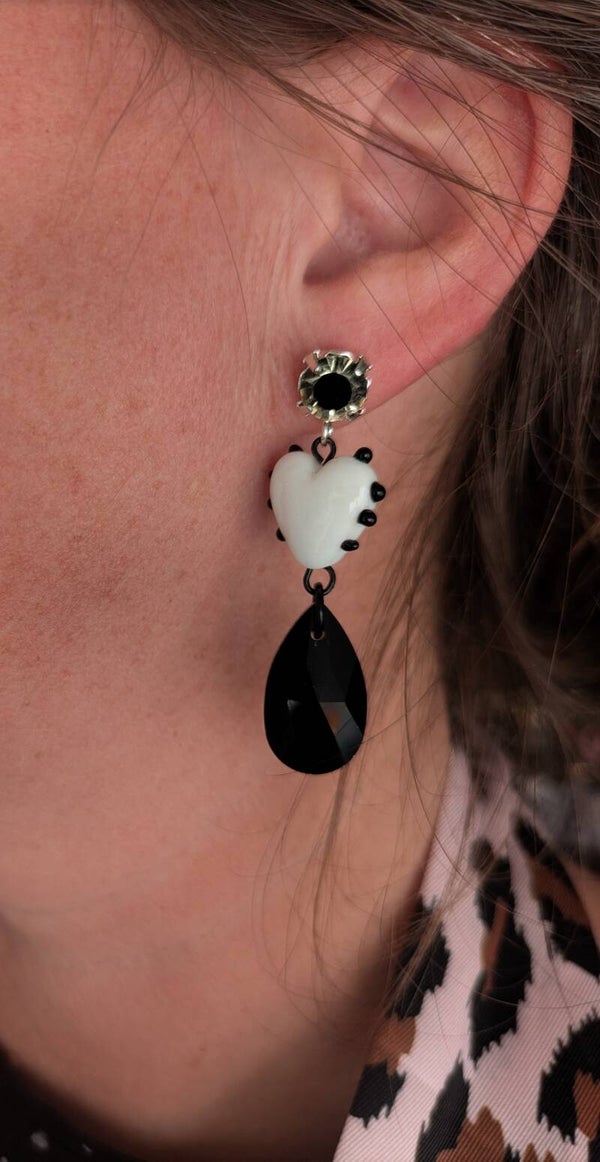 Dotted hearts oorbellen