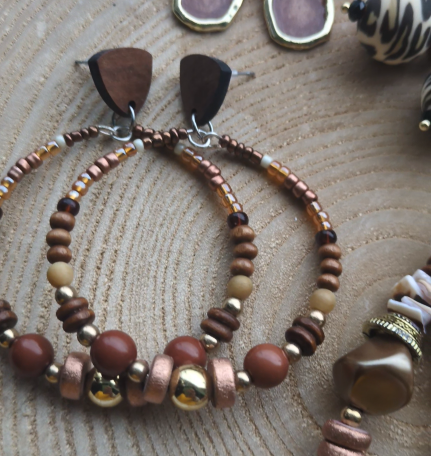 Earthy hoops oorbellen