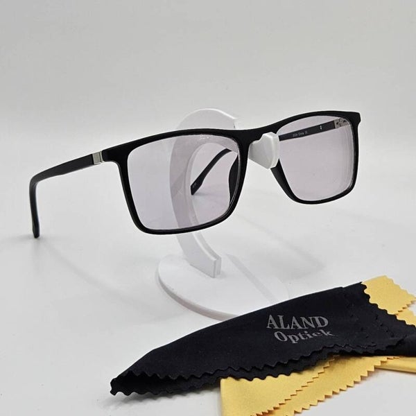 Bril op sterkte / Afstandbril / Klassiek zwart montuur met heldere glazen / Aland optiek