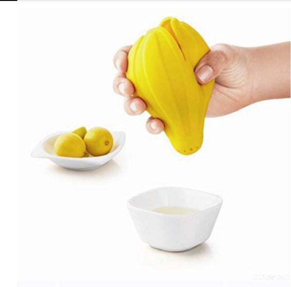 Siliconen citrus handpers - citroen / sinaasappel / limoen knijper / perser - Handcitruspers - Citrusknijper - sinaasappelknijper / limoenknijper - Gemakkelijk handmatig sinaasappels persen - Citroen pers handmatig - sinaasappelpers / fruitpers geel