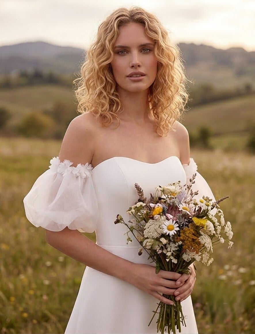 Off-shoulder trouwjurk met pofmouwen – elegante bruidsjurk incl. op maat maken Sky
