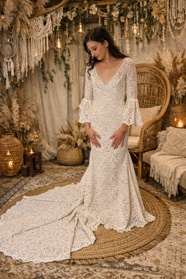 Trouwjurk Dakota – boho kant met open rug | maat 38 code code BE98