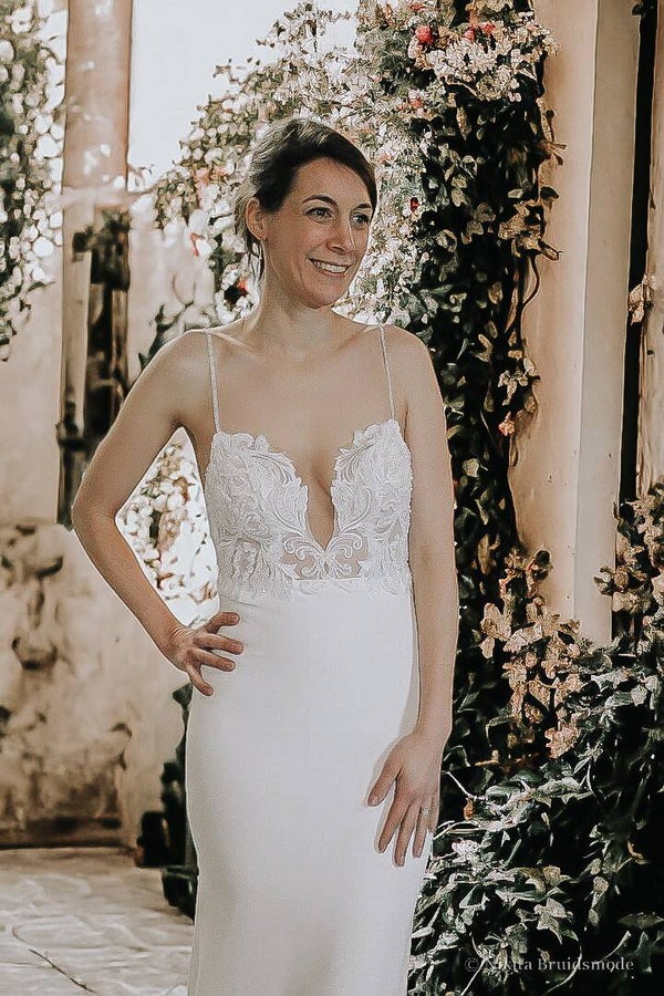 Nieuwe Preowned trouwjurk  Made with love code 2111