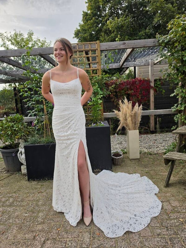 Nikita Special – stoer kant met een vrouwelijke split LY 9