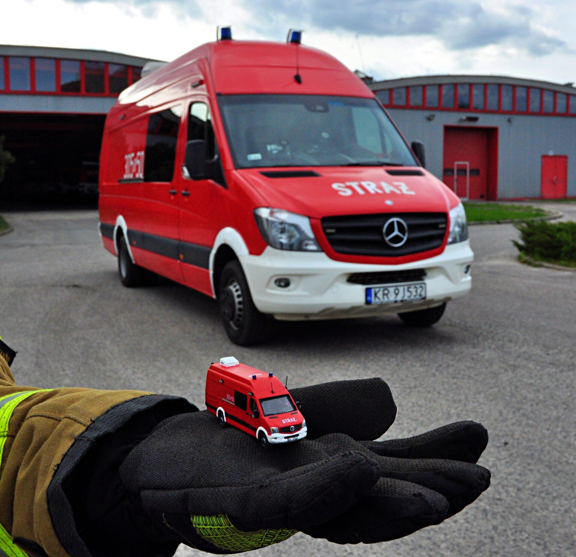 Mały i duży SLPGaz z JRG-5 Kraków