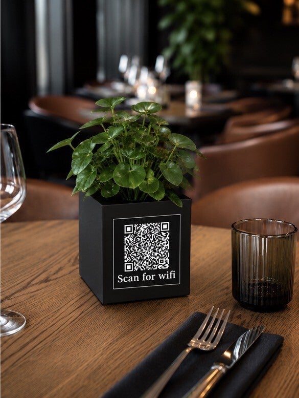 Plantenpot met Wifi-QR