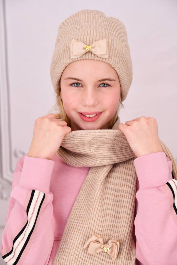 Angel's Face - Sand Hat & Scarf