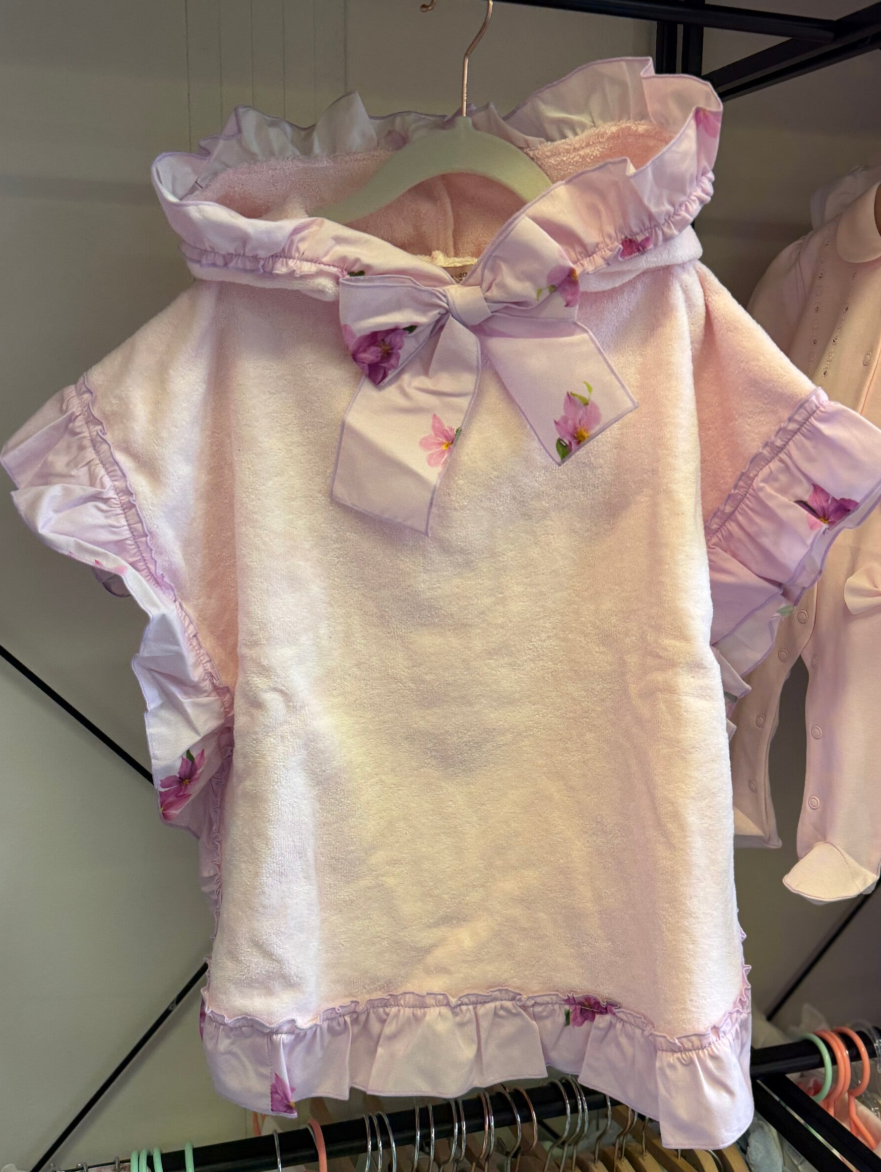 Phi - Lilac Flowers Poncho