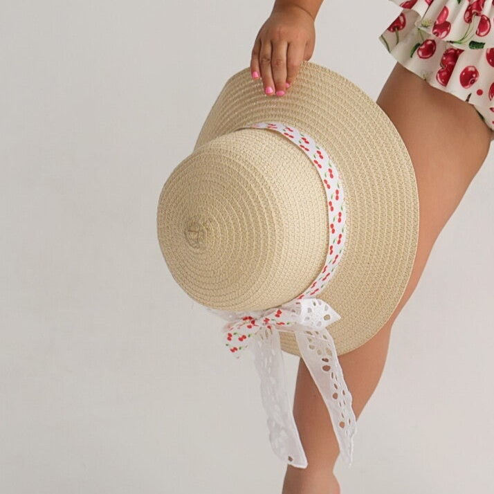 Daga - fluffy cherries hoedje