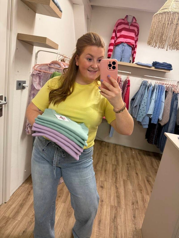 Basic t-shirt - Geel