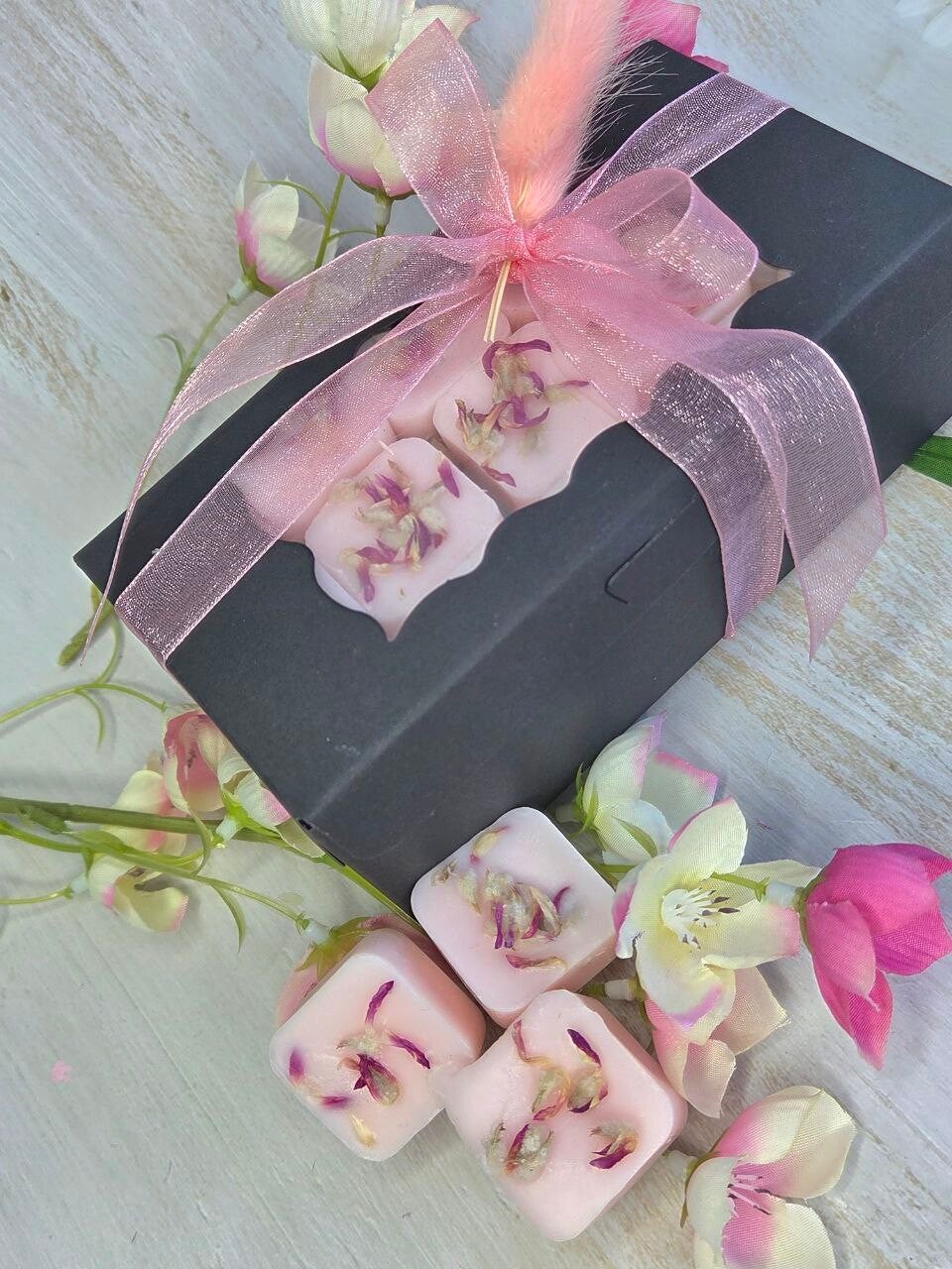 waxmelts pink cranberry cubes