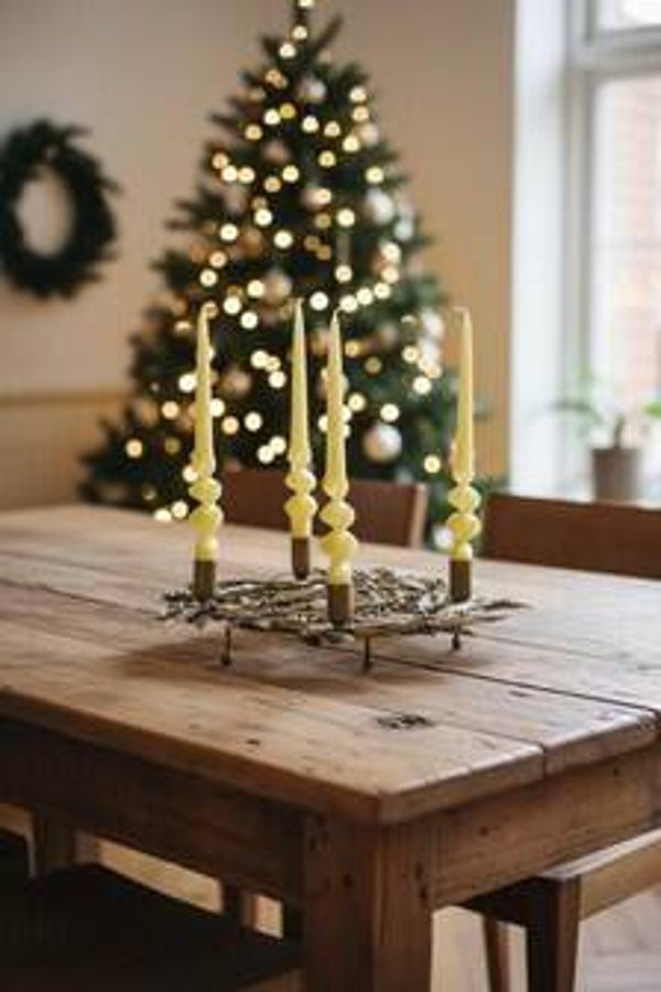 Wreath Candle Holder – Antiqued Gold 38cm Centerpiece | CheshireKatStyle