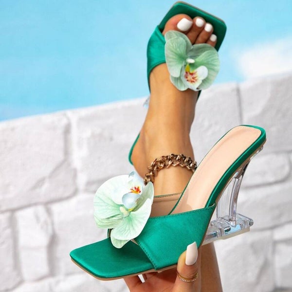 Chic Open Toe Kitten Heel Stunning