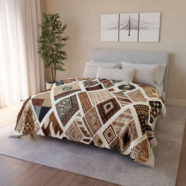 Cozy Geometric Fleece Sherpa Blanket