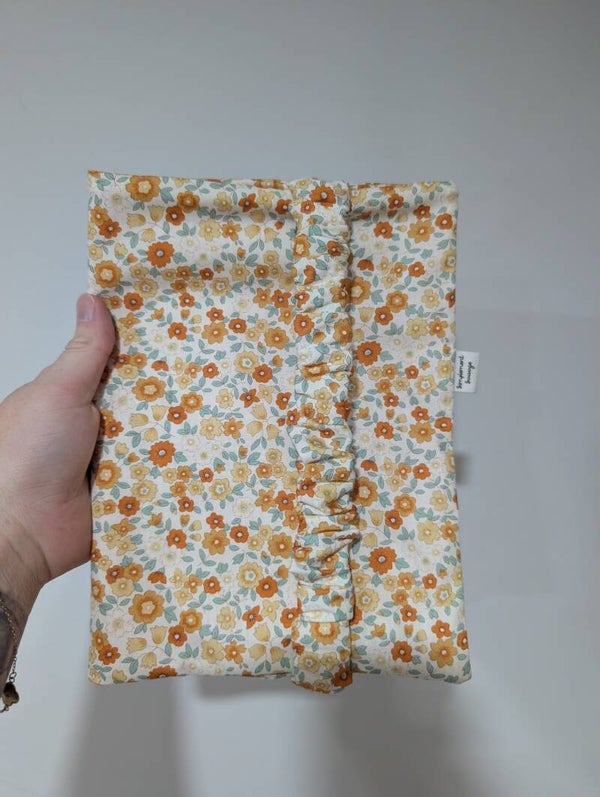 Pochette - couche - fleurs