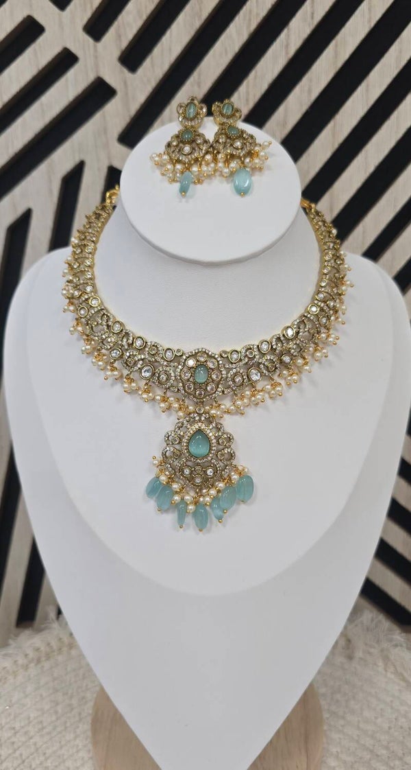 Meesha set
