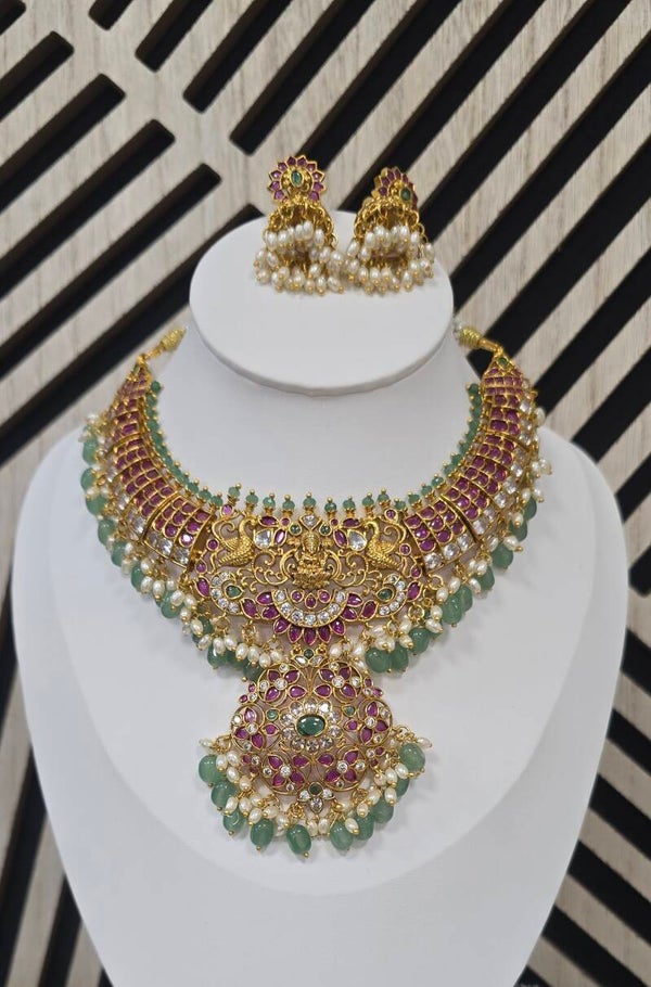 Veetha Laksmi set