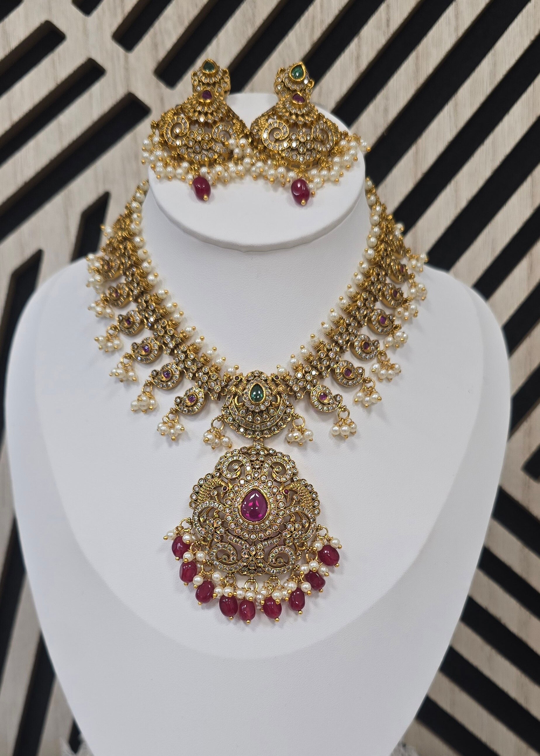 Liyana set