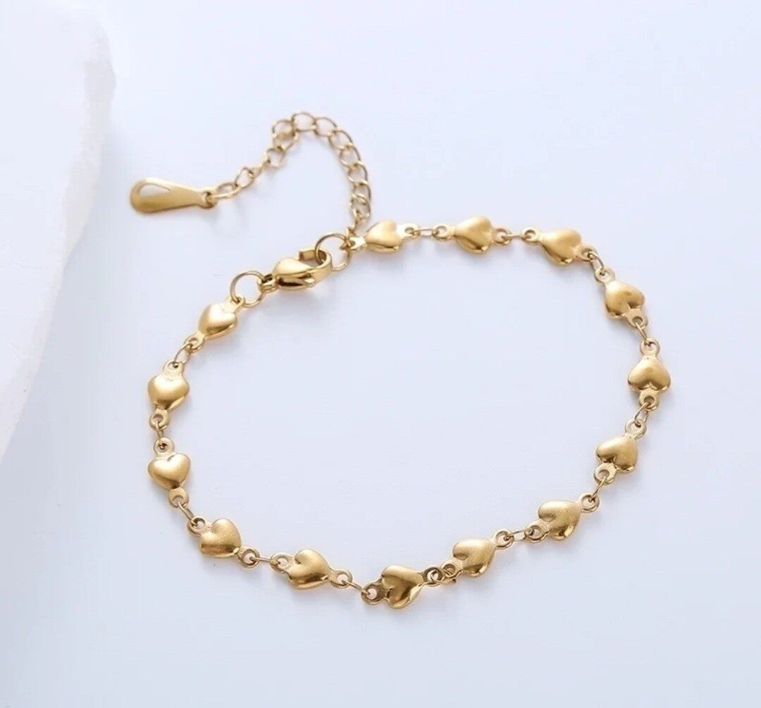 Armband love me