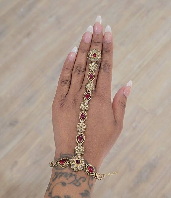 Handchain Meera