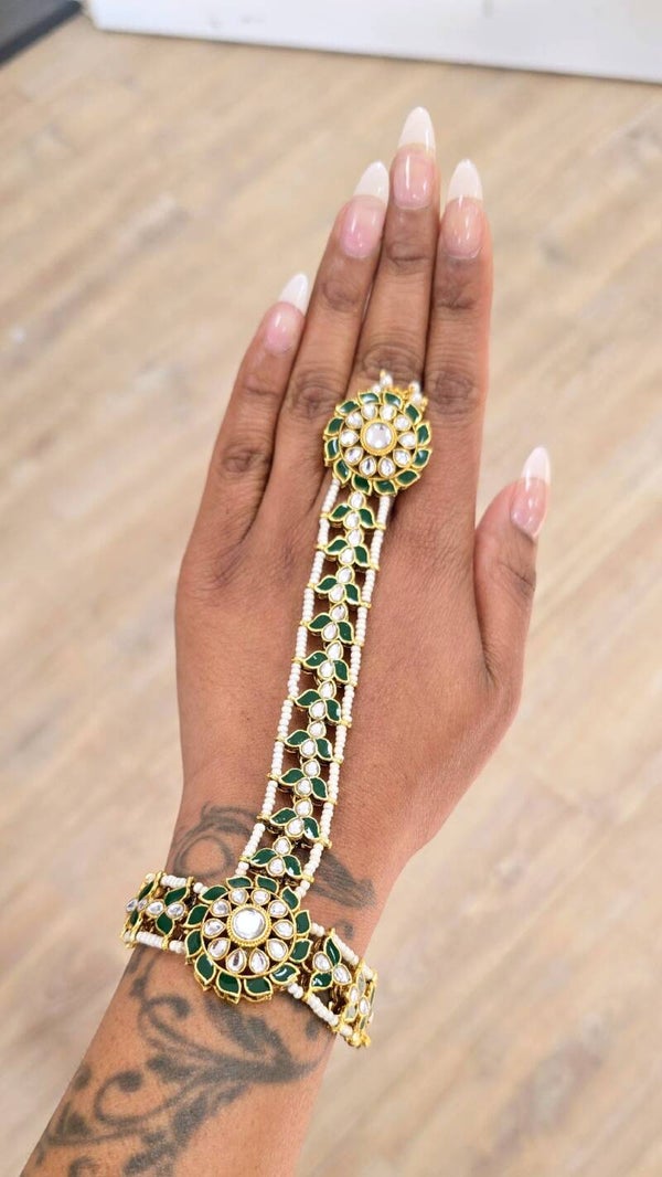 Handchain Yana
