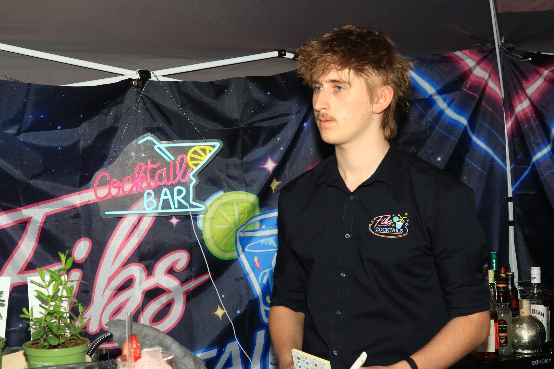 party-25-standard-8aijln.jpg