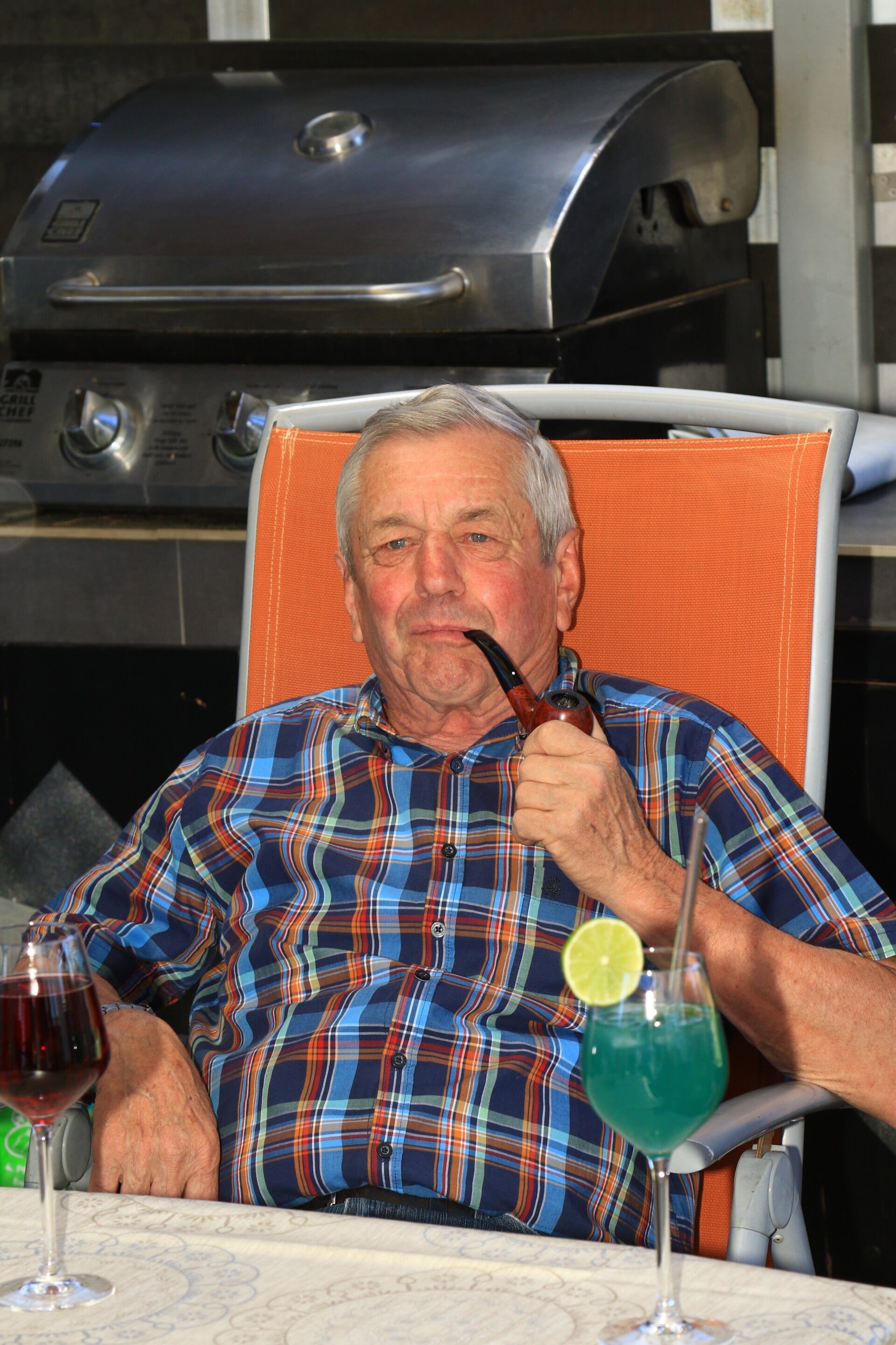 party-6-standard.jpg