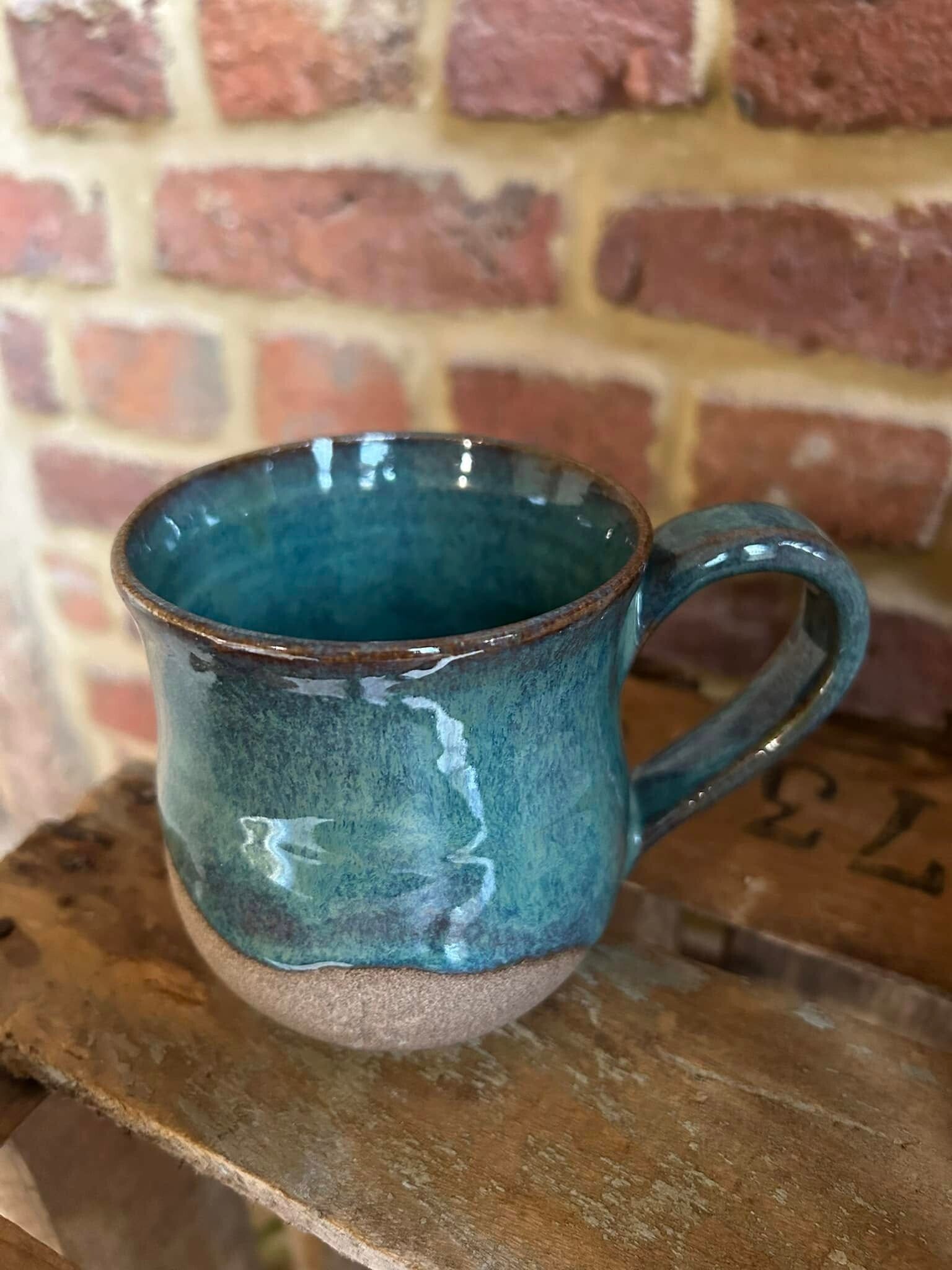 Tasse ou pot à lait ou verre poterie & céramique