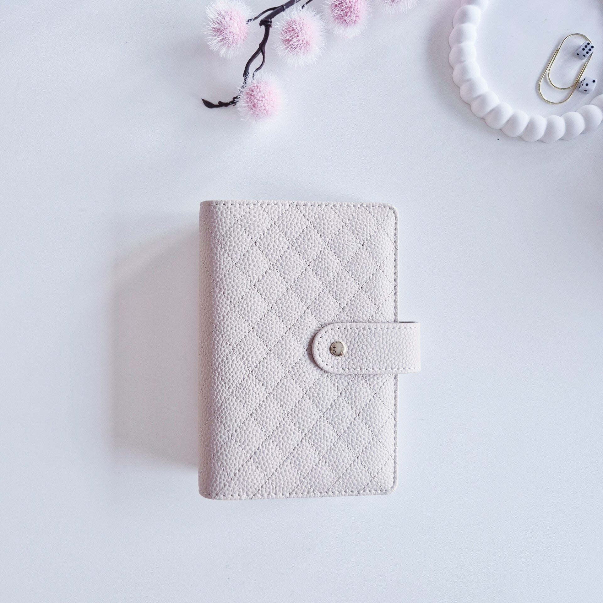 Deluxe Quilted Pebble Binder - Beige - A6