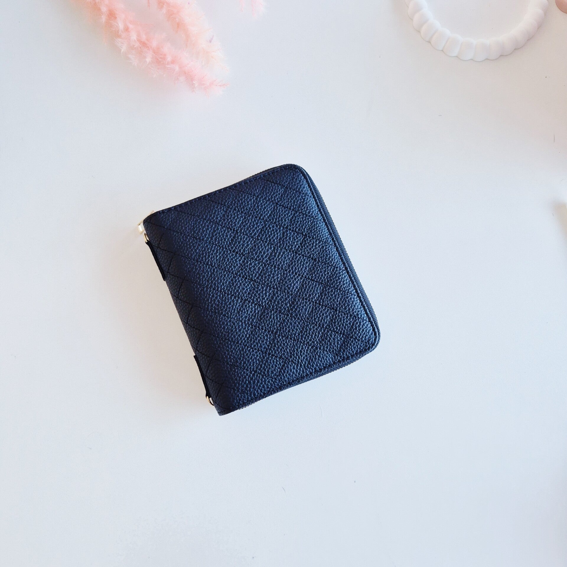 Deluxe Quilted Pebble Binder - Zipper - Zwart A7