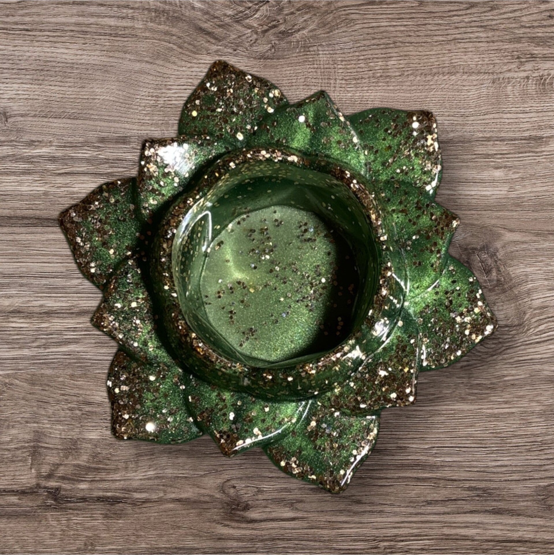 Kerzenhalter Lotusblüte geöffnet