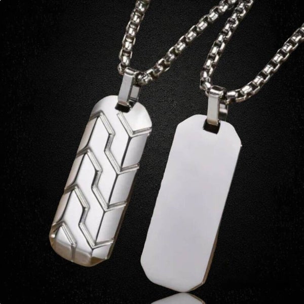 Stainless Steel Tire Pattern Pendant Necklace Silver.