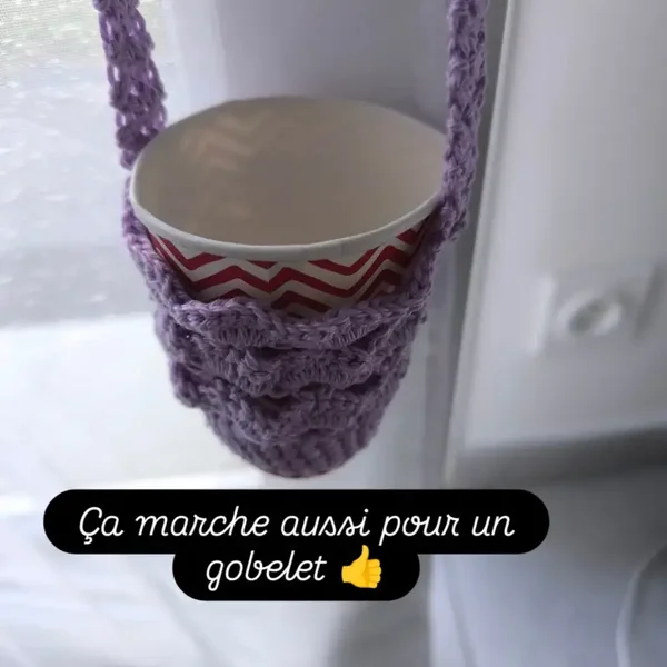 Porte verre a pied crochet