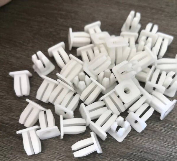 50xHole Auto Fasteners White Universal Car Plastic Push Rivet Fender Clips
