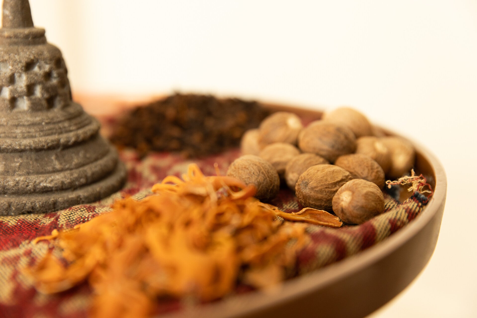 Indische roots, Indische familieopstellingen en relatietherapie