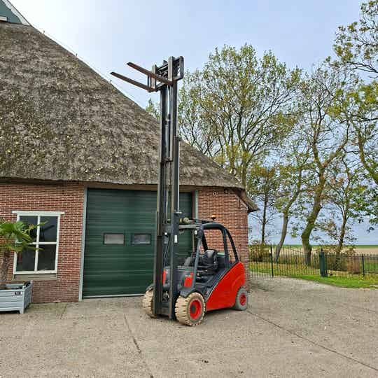 Te koop Linde H35 triplomast sideshift 4 hydraulische functies freelift