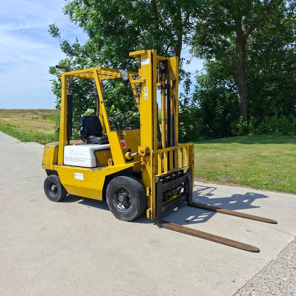 Te koop heftruck 2.5 ton diesel ( Isuzu ) met sideshift