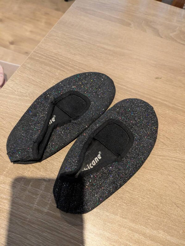 Zwarte glitterschoentjes - maat 31