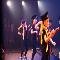 vam-out-of-control-voorstelling-2025-420-standard.jpg
