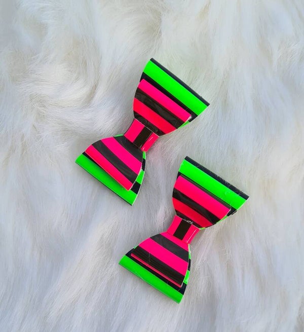 Neon stripes