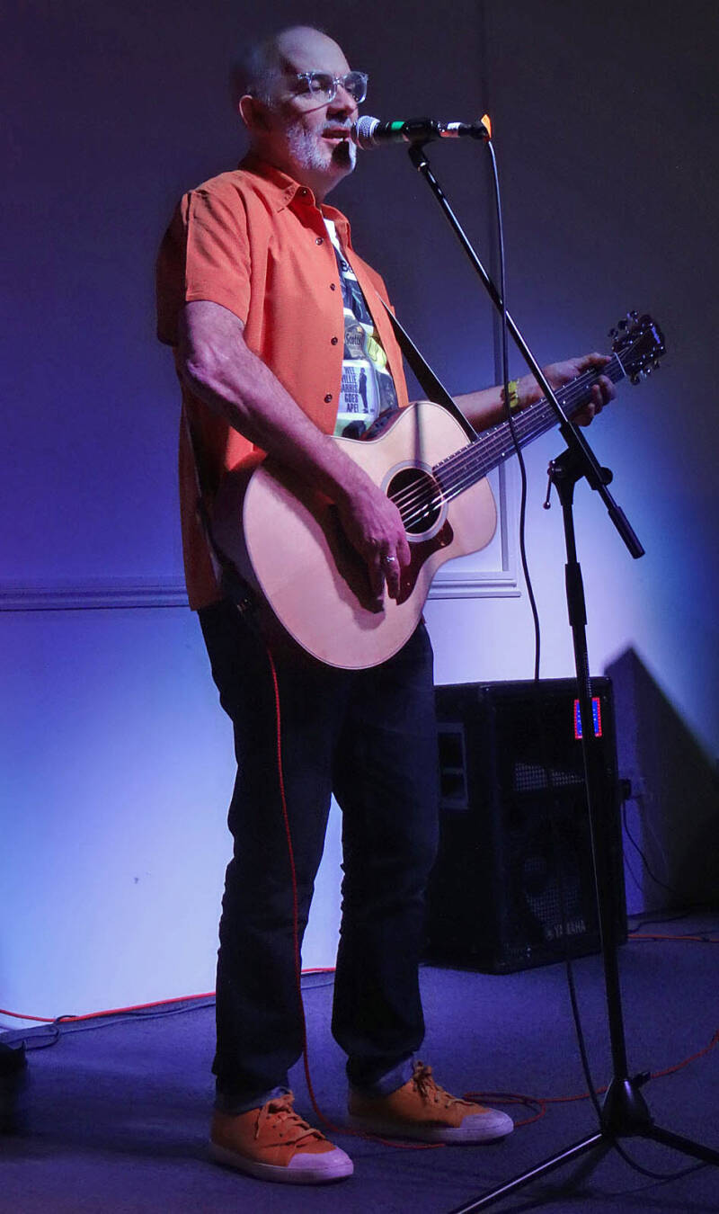 faf-alan-jenkins-standard-yffm8x.jpg